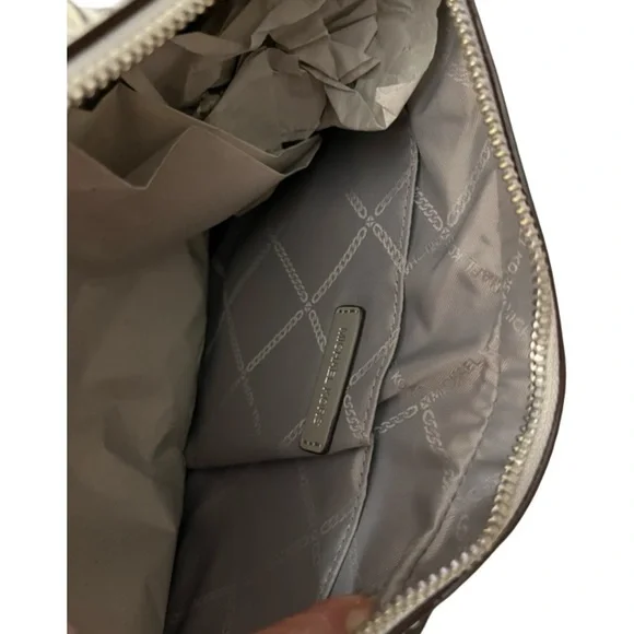 MICHAEL KORS Jet Set Large East West Crossbody &Card Holder Gift Box Silver - Picture 10 of 10